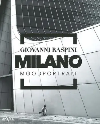 Subito Disponibile Milano mood portrait. Ediz. illustrata