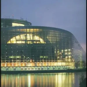 Acquista Ora European Parliament. Le Parlament Européen de Strasbourg. Ediz. multilingue